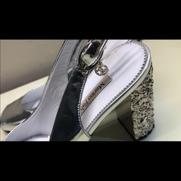 MARINI FABIANI MADE IN ITALY PEEP TOE SILVER HEELS WITH COOL HEEL DESIGN - Picture 5 of 7